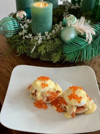 eggs_benedikt_s_krasnoi_ikroi